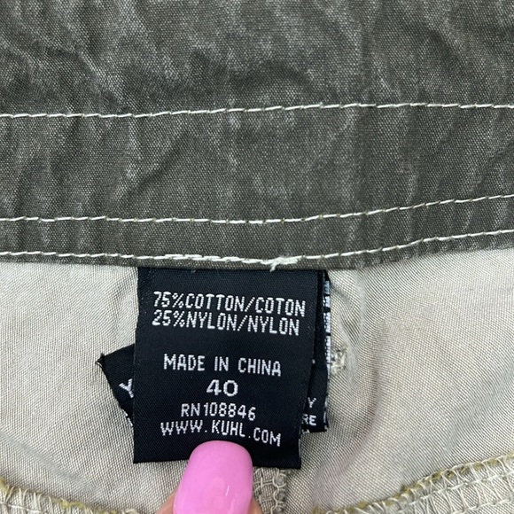 Kuhl Men’s Size 40 Ambush Cargo Shorts Patina Dye Army Green Outdoor Hiking Rock - Picture 15 of 15